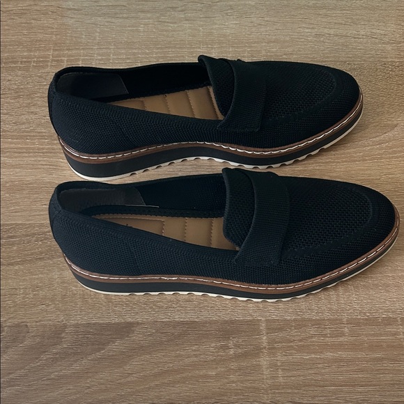 Me Too Black Loafers - Picture 2 of 7